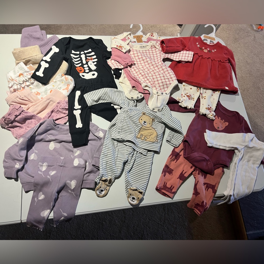 0-3mos baby girls Fall Essentials Clothing Lot